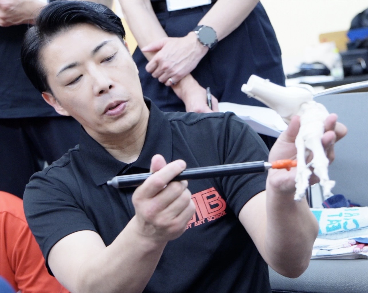 75D80348-8164-4A44-BFC4-63FCC938F9B3